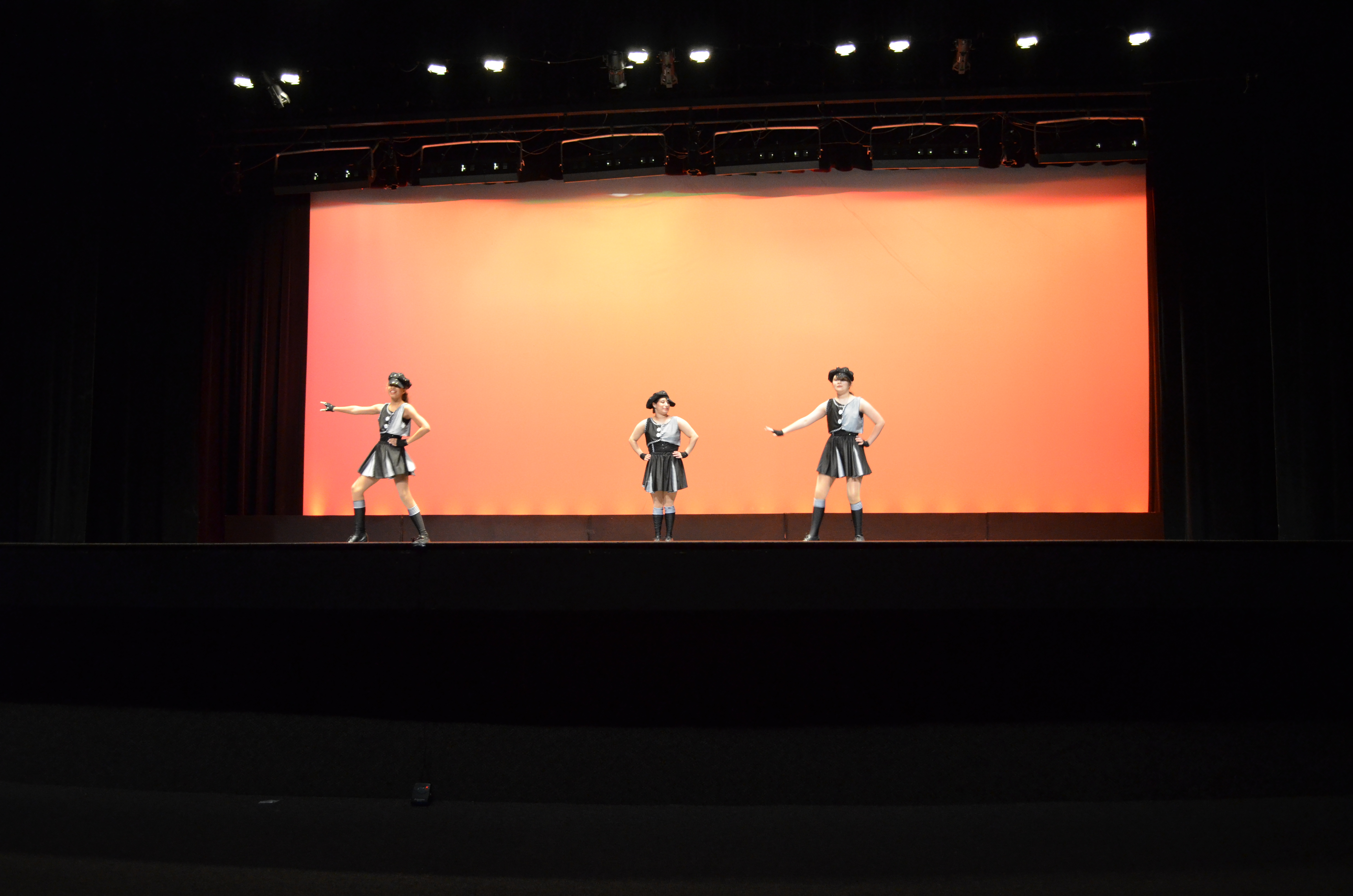 ./2015/15 - Dance Recital/DSC_5974.JPG